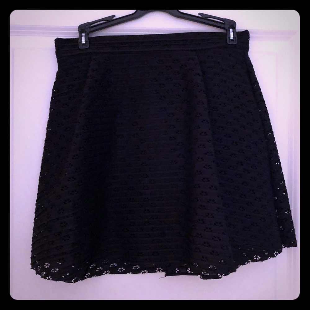 Lush textured skirt